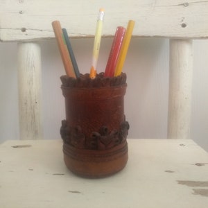 Vintage genuine leather pen cup, Leather desk decoration, Pencil cup holder, Leather pencil cup holder, Leather vase, Desktop organizer
