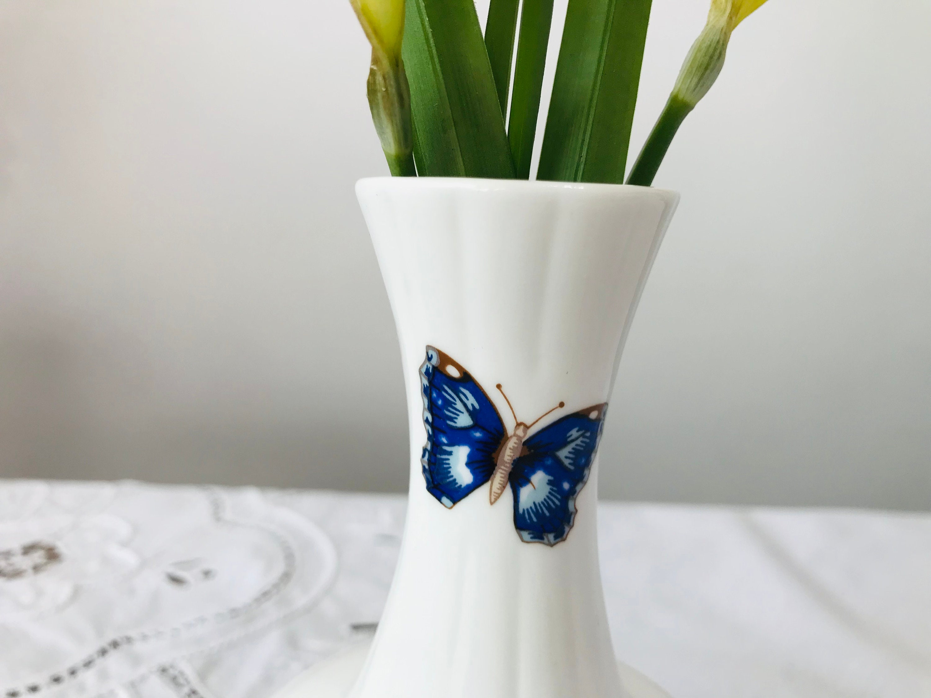 ヴィンテージ AYNSLEY ボーンチャイナ イングリッシュ花瓶 - 美しい