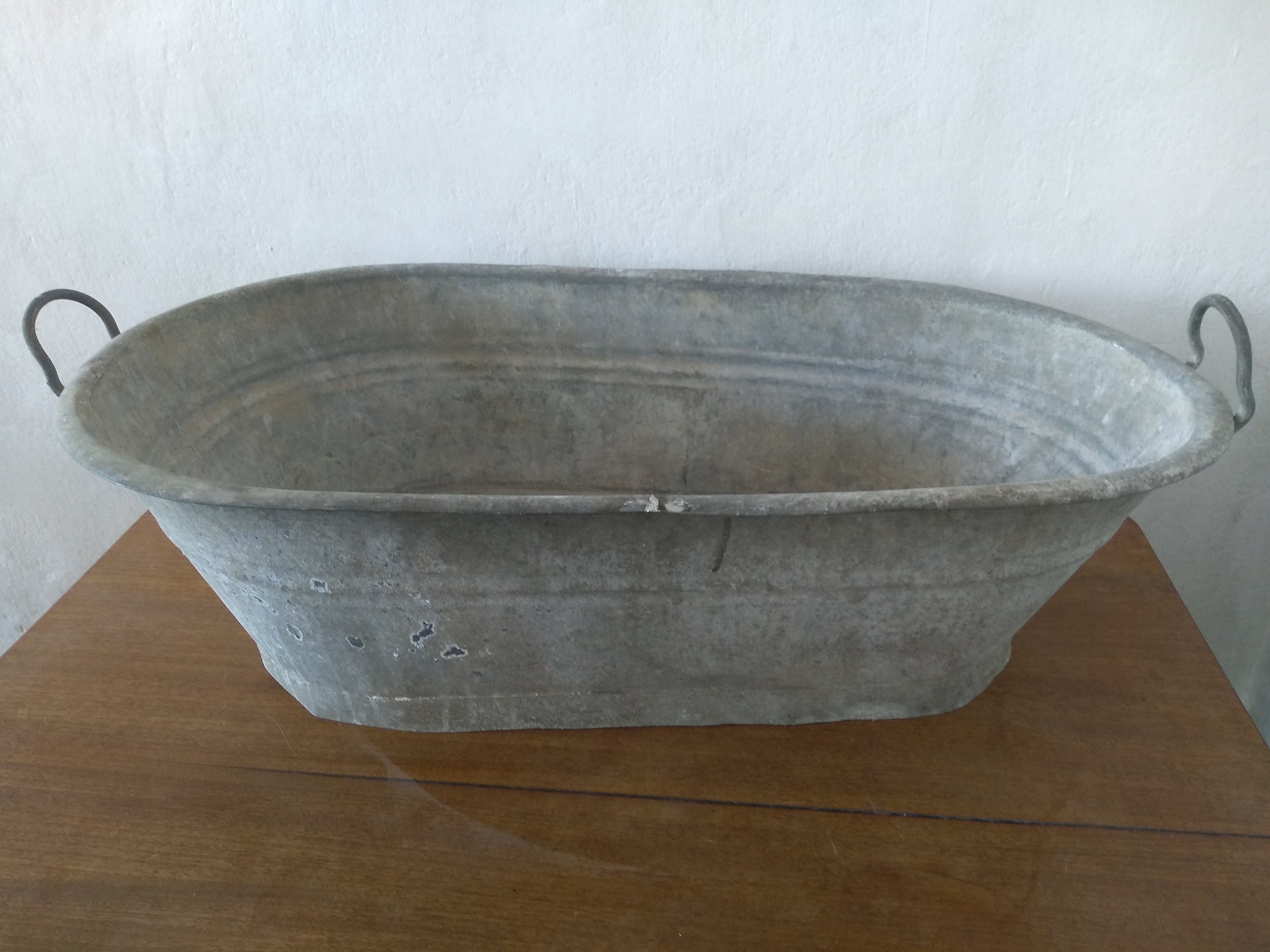 Vintage Galvanized Trough, Antique Kids Bathtub, Old Galvanized Light