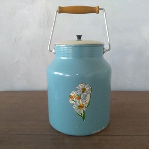 Vintage Milk container, Food carrier, Aluminum Milk canister, Farmhouse Decor, Vintage  milk can, Vintage Milk Churn