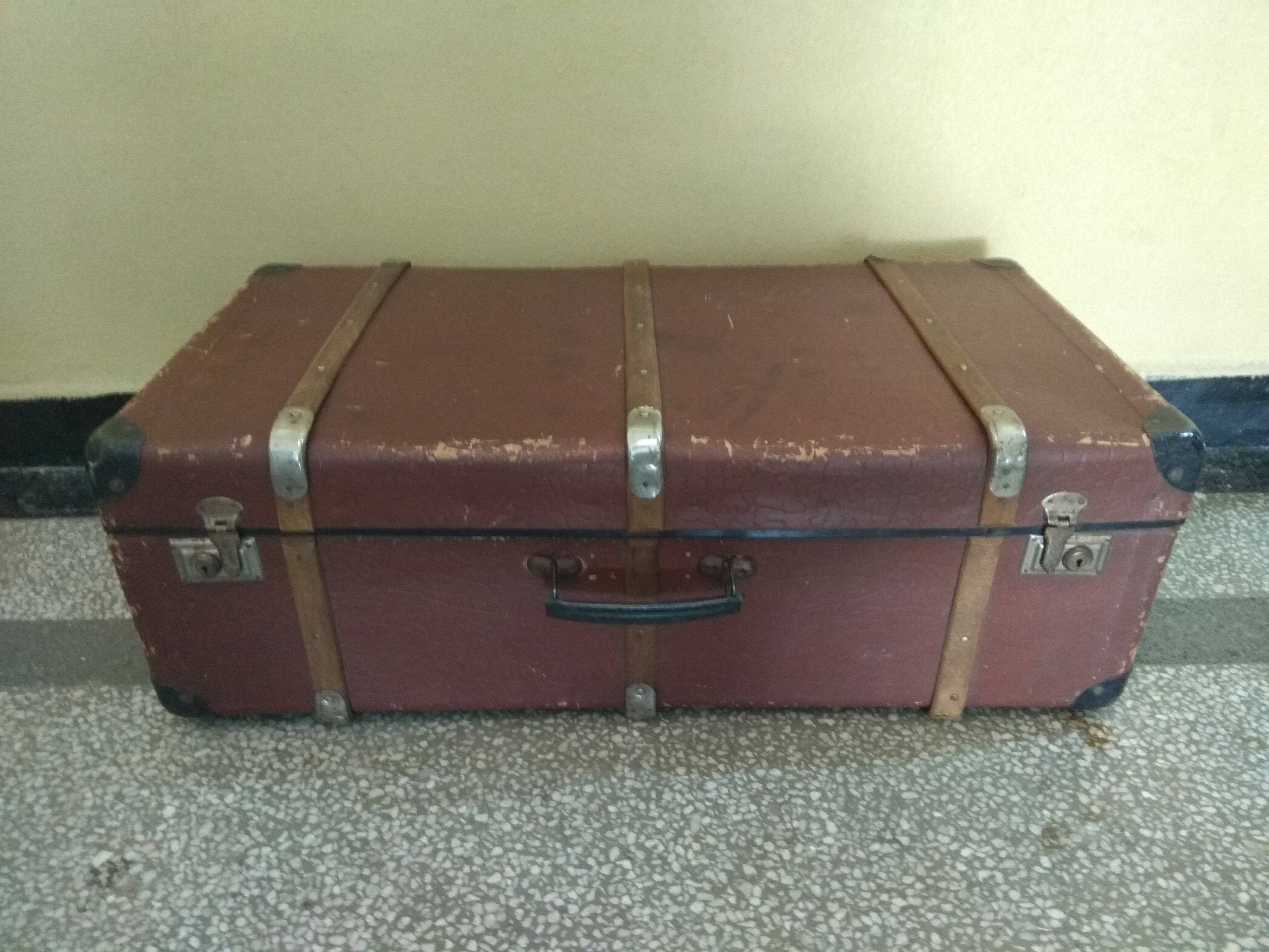 Vintage Suitcase Retro Luggage Travel 