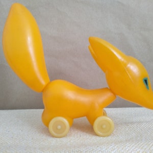 Old plastic toy, Vintage toy, Vintage FOX, Plastic fox