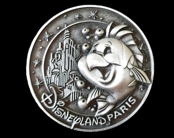 Disney Pin - DLP Disneyland Paris Medallion Series - The Little Mermaid Flounder LE 150