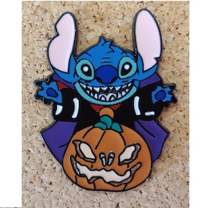 Disney Fantasy Pin - Disney Character Stitch Halloween Costume as Vampire with Pumpkin