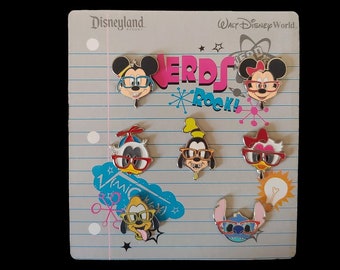 Disney Parks Nerds Rock Mickey Friends Minnie Donald Pluto Goofy Pin Lanyard NEW Disney Parks Nerds Rock Mickey Friends Minnie Donald Pluto Goofy Pin Lanyard NEW