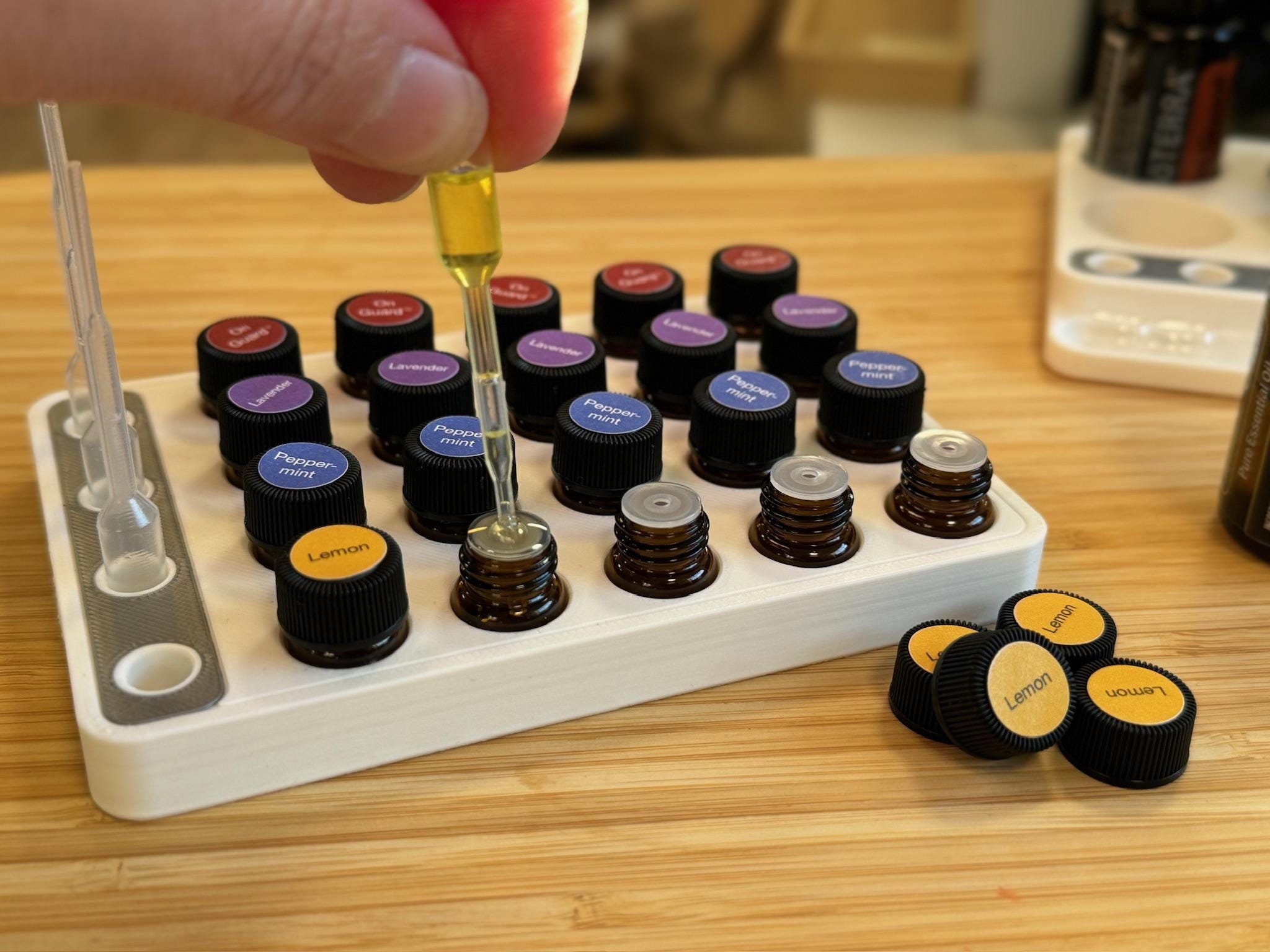 Essential Oil Sample Provider | With pipette holder for filling | Two-tone, customizable