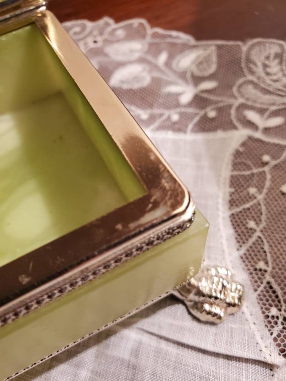 ALABASTER Vintage Trinket Box Gem