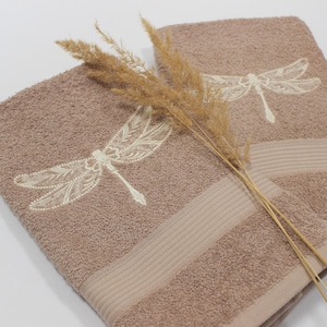 Embroidered dragonfly towel / Hand towel / Bathroom towel / Small gift