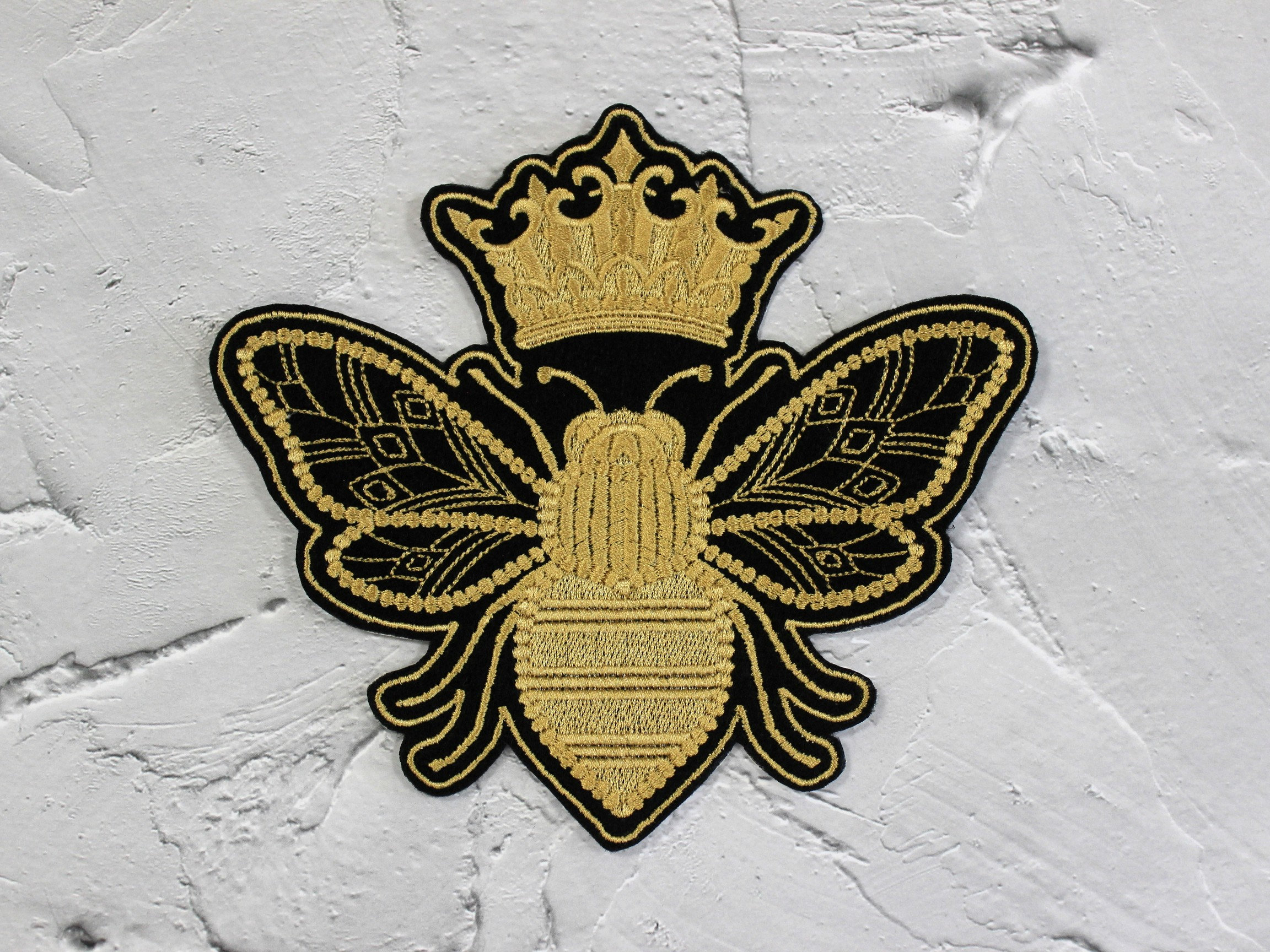 Embroidered Queen Bee Patch – Golden Iron-On or Sew-On Applique – Black Felt Bee for Jackets, Hoodies, Bags