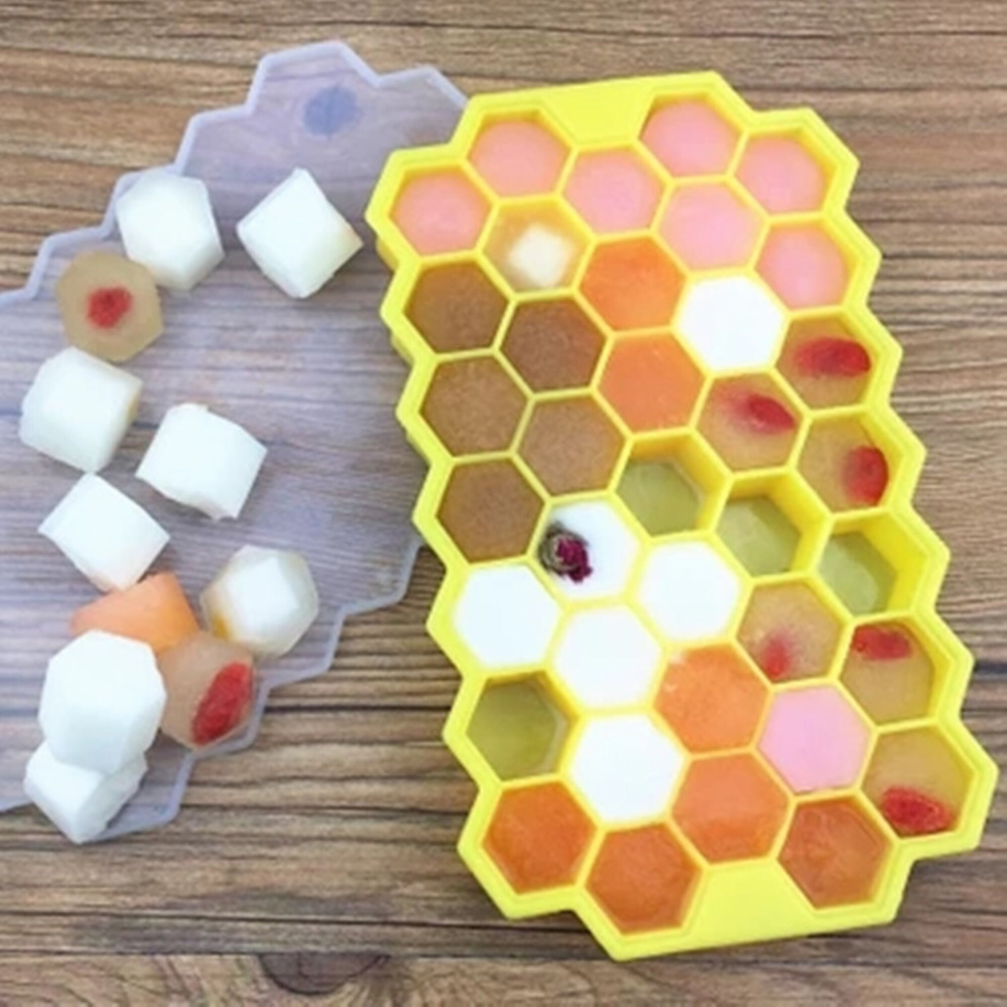 Waben Silikon Flexible Eiswürfel Tablett Hexagonal Würfel mit Deckel 37 Gitter