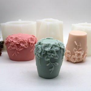 Molde para vela de pilar con flores en relieve: cómo hacer velas perfumadas