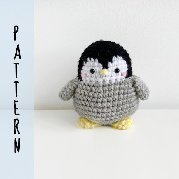PATRÓN: Patrón de peluche de pingüino gordito de crochet