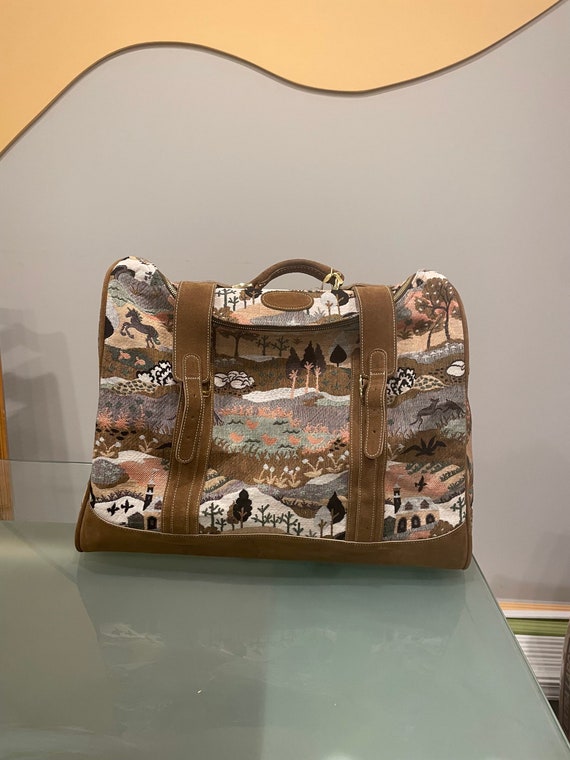 Louis Vuitton Vintage French Luggage Company “Speedy 40 Monogram Handbag,  1980.
