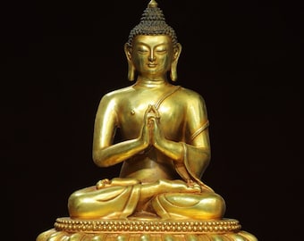 Exquisite and rare gilt copper dar Shakyamuni Buddha statue made by Chinese antiques