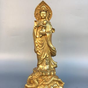 A rare and exquisite handcrafted Chinese antique copper statue of Guanyin Bodhisattva