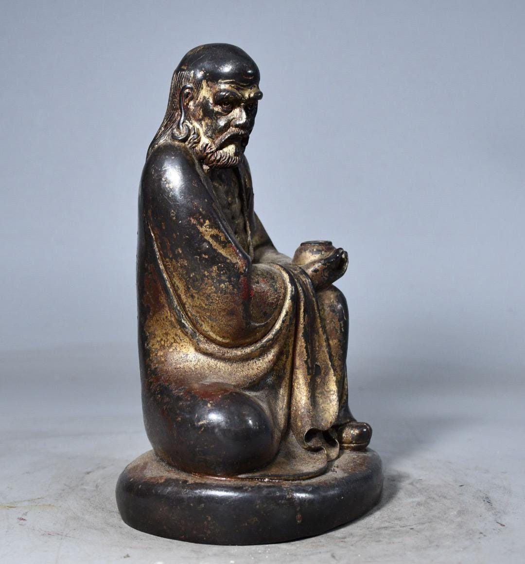 中国のアンティーク手作りの絶妙な希少な純銅の達磨仏像の装飾品