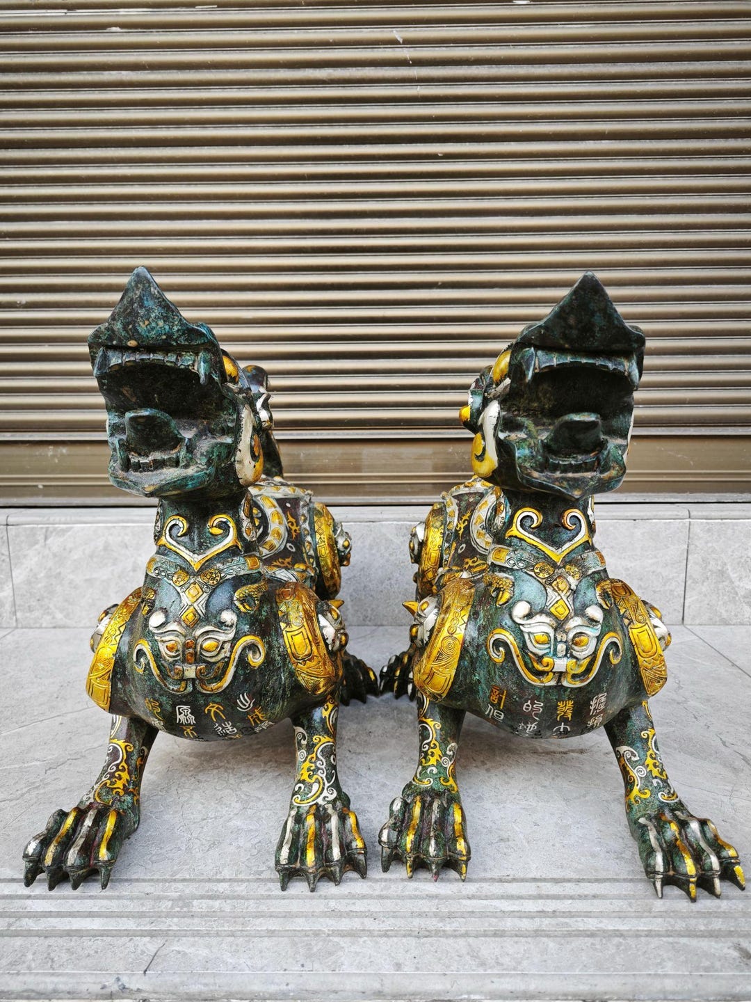 Exquisite Beast Exquisite and Rare Bronze Auspicious Beast Statue, Handcrafted Purely ...
