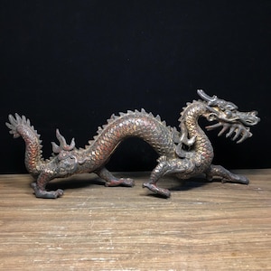 Chinese antique pure handmade exquisite rare pure copper five-clawed dragon zodiac dragon statue ornaments