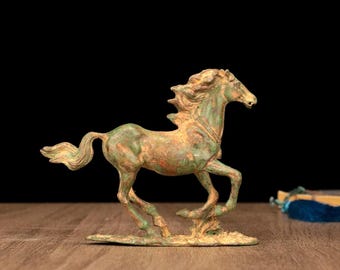Exquisite and rare bronze galloping horse statue, handcrafted from Chinese antiques.