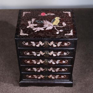Chinese antique pure hand-carved exquisite rare sandalwood inlaid happy five-drawer jewelry cabinet ornaments