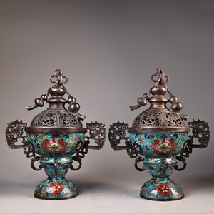 A pair of exquisite pure copper high relief engraved cloisonne gourd incense burners made by hand from China