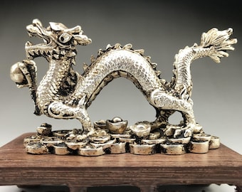 Chinese antique handmade Tibetan silver dragon statue decoration, exquisite shape, worthy of collection