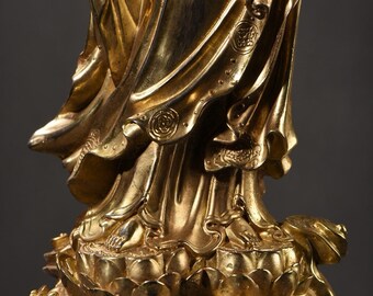 中国骨董品として作られた、精巧で希少な金銅の観音菩薩像 - Etsy 日本