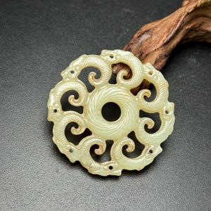 Chinese white jade pure hand-carved exquisite rare dragon jade pendant