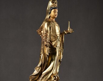 中国骨董品として作られた、精巧で希少な金銅の観音菩薩像 - Etsy 日本