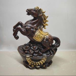 Chinese antique handmade exquisite rare pure copper zodiac lucky horse statue ornaments