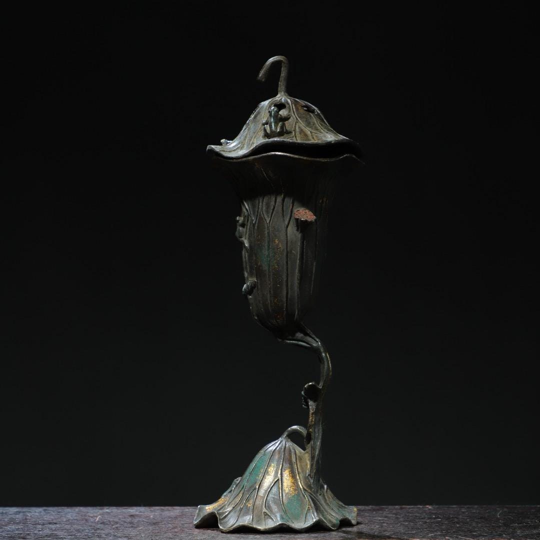 Chinese antique pure hand-made exquisite rare pure copper rubbing gold upright lotus leaf incense burner ornaments