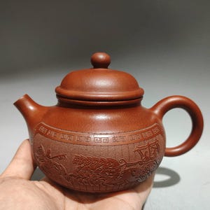 Chinois antique pure argile peinte à la main exquise rare théière Rongtian sculptée théière en argile violette service à thé ornements