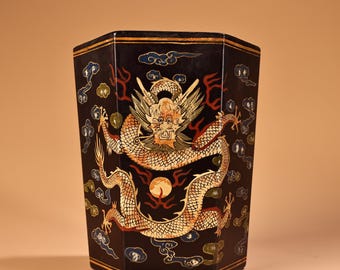 べっ甲　貝殻細工 花瓶と植物のアート　ハンドメイド　高級美術品　インテリア 現在、この商品の在庫はありません - Etsy