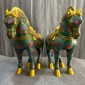 A pair of large, exquisite, rare, pure copper cloisonné enamel Tang Dynasty horse statues, handcrafted from antique Chinese art