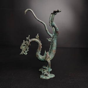 Chinese antique handcrafted exquisite rare bronze dragon statue ornaments