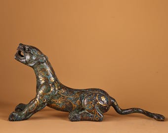 Antique Chinese handcrafted exquisite rare bronze inscribed tiger statue ornament
