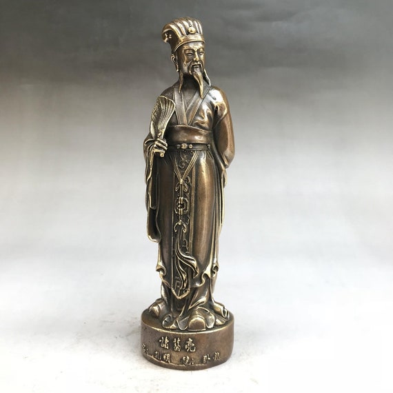 中国の骨董品で手作りされた諸葛亮の純銅像は形が絶妙で、収集 中国の骨董品で手作りされた諸葛亮の純銅像は形が絶妙で、収集