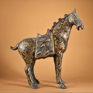 Chinese antique pure handmade exquisite rare bronze horse statue ornaments