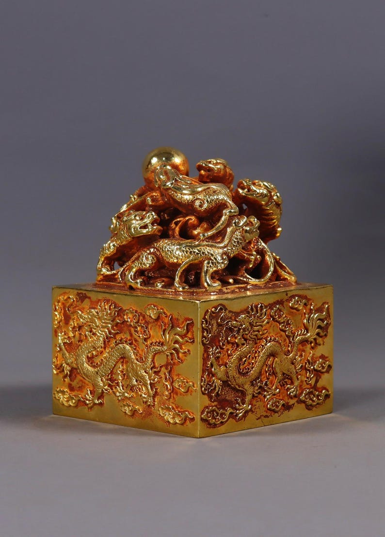 Chinese Antique Pure Handmade Exquisite Rare Bronze Gilt Dragon Play