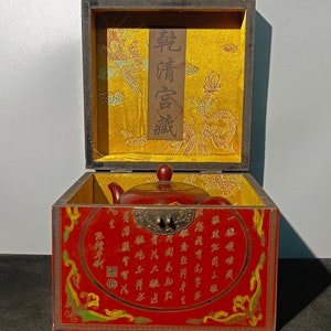 China Antique Collection Handmade Large Exquisite Rare Royal Palace Lacquer Ware Boxed with Gold Painting