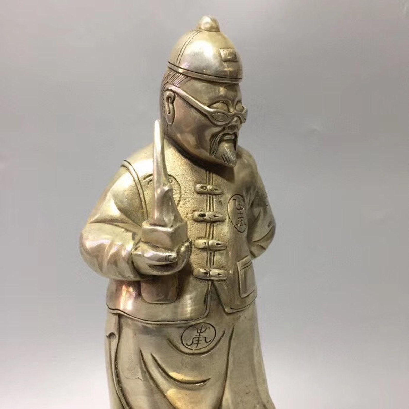 The rich man who carved silver statues by hand in ancient Etsy