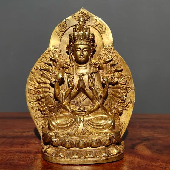中国のアンティーク手作りの絶妙な純銅の千手観音菩薩仏像の装飾