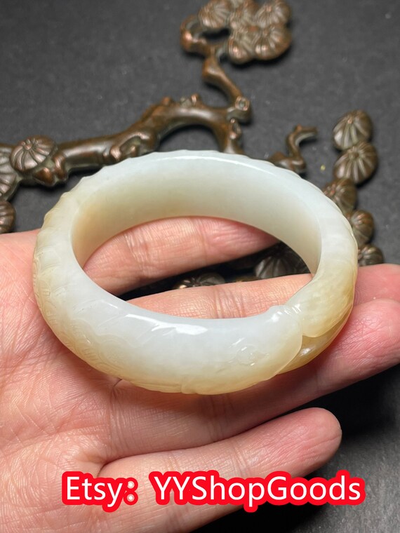 Chinese Hand-carved Hetian jade Spiral pattern bracelet 1004 