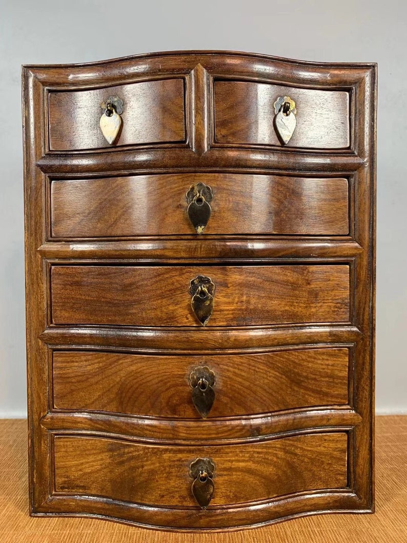 Chinese antique hand-made  rosewood chest of drawers, for furniture decoration, worth collecting 