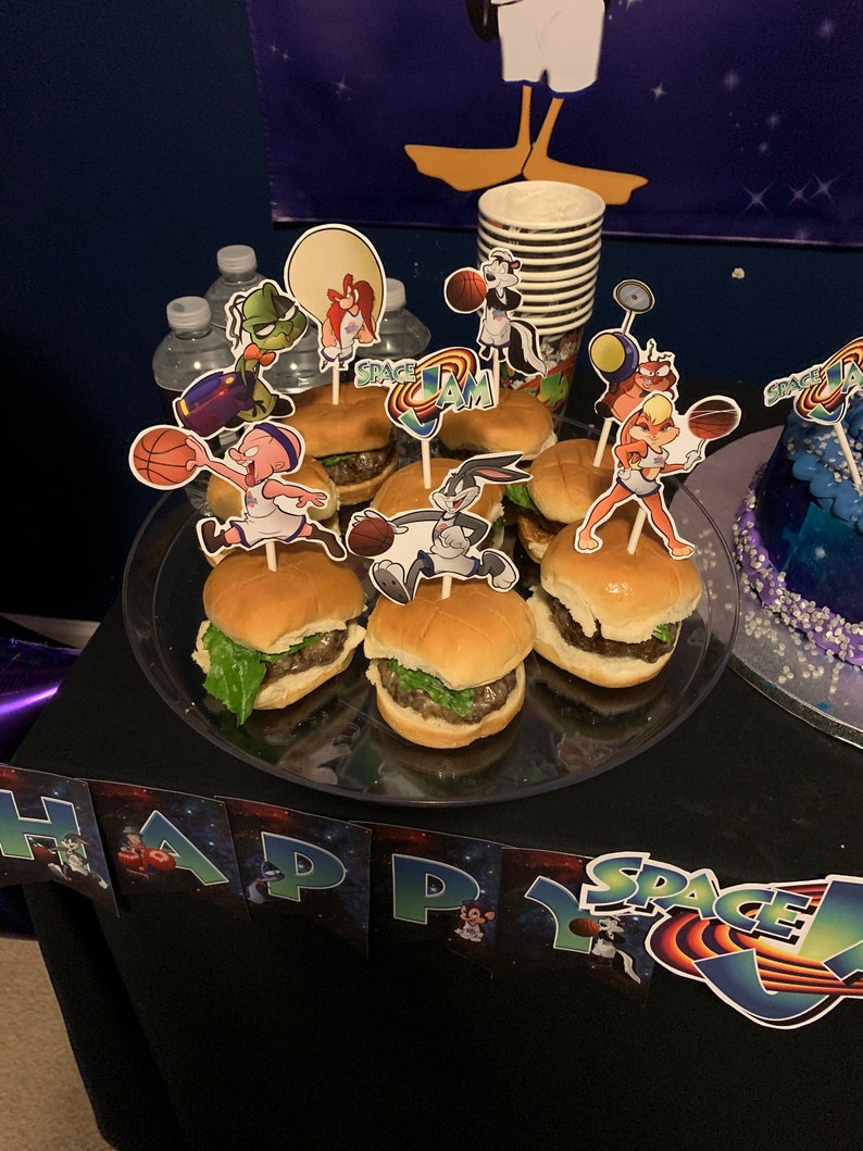 Space Jam cupcake toppers Birthday Party 16 Space Jam cake Space Jam cupcake toppers Birthday Party 16 Space Jam cake