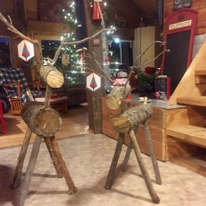 Log Reindeer