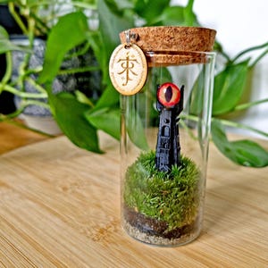 Sauron Baradur Moss Terrarium Bottle, Mordor Lord Of The Rings