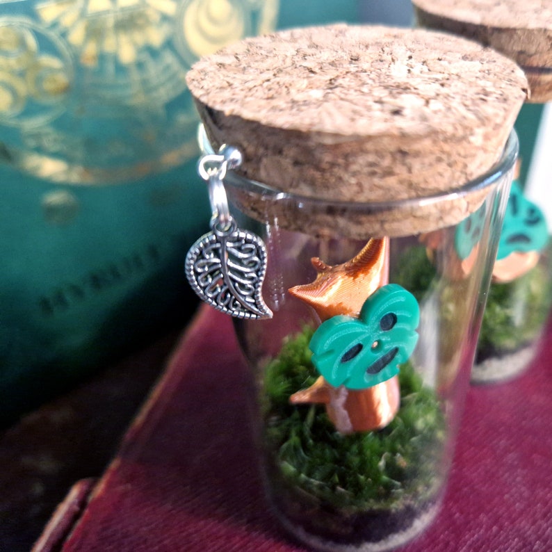 Korok Terrarium Moss Bottle, Legend of Zelda Indoor Plant Gift Ideas image 7