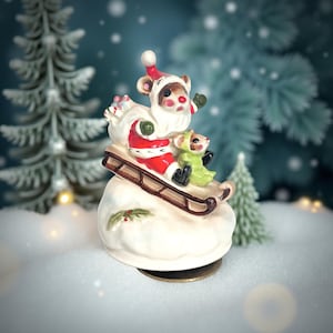 Josef Originals Vintage Santa & Mice Musical Figurine