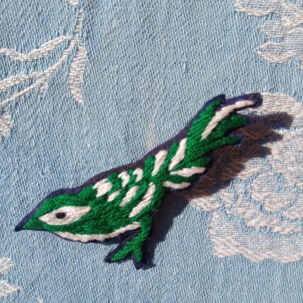 BRODÉE MAIN broche oiseau